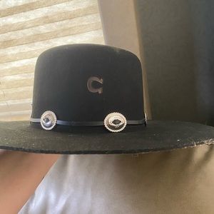 Black Charlie horse one hat
